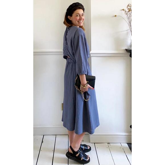 NEW BEAUMONT ORGANIC elizi dress in pewter - Picture 3 of 3